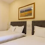 Residencial Do Areeiro Maison d'hôtes 2*