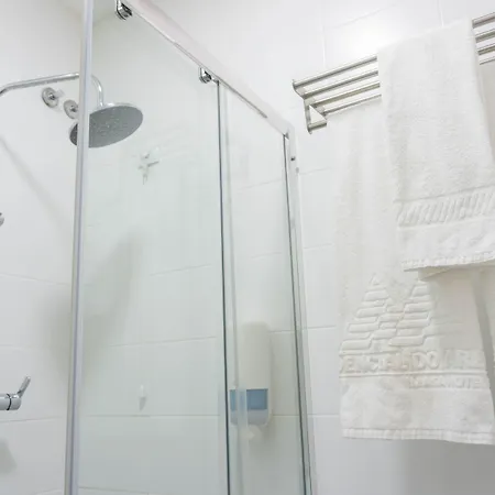 Residencial Do Areeiro 3* 리스본