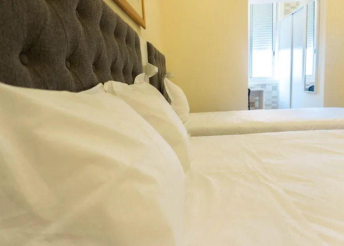 Vendégház Residencial Do Areeiro 2*