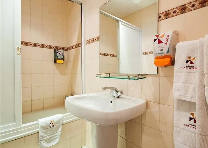 Vendégház Residencial Do Areeiro 2*