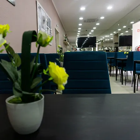 Residencial Do Areeiro 2*